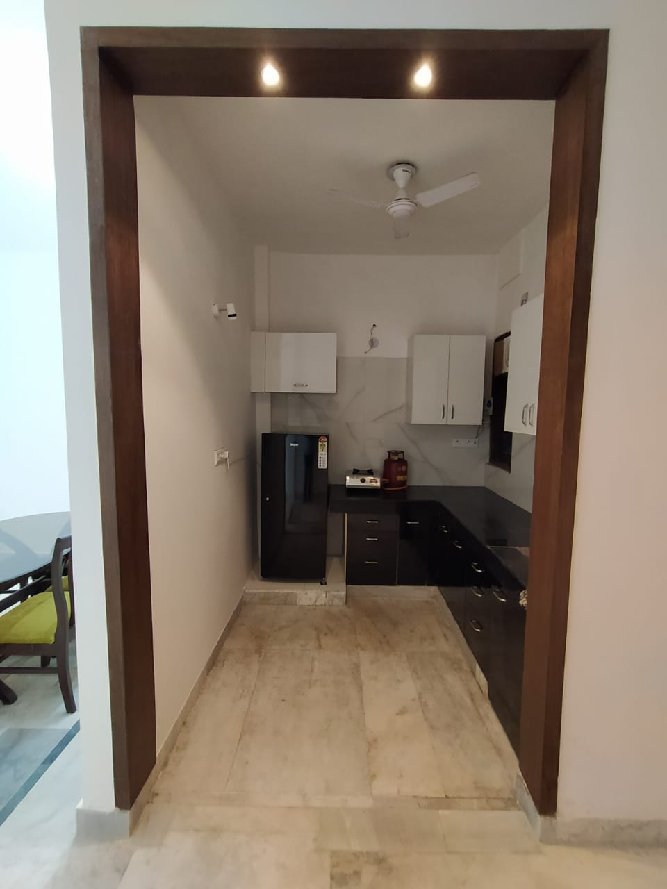 Building - 2 BHK Independent Builder Floor for Rent