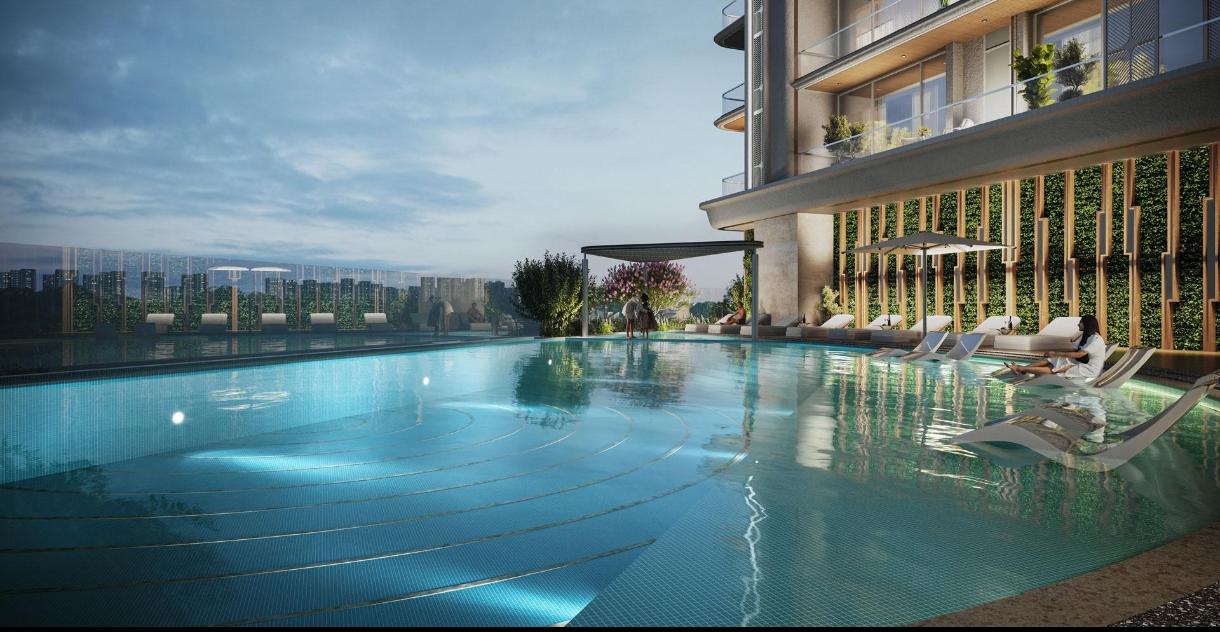 Building Exterior - LANDMARK SKYVUE