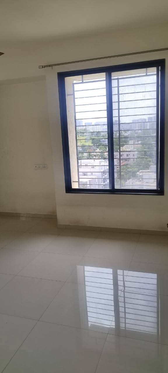 Building - 3 bhk flat for rent in hadapsar pune unfurnised premium living@