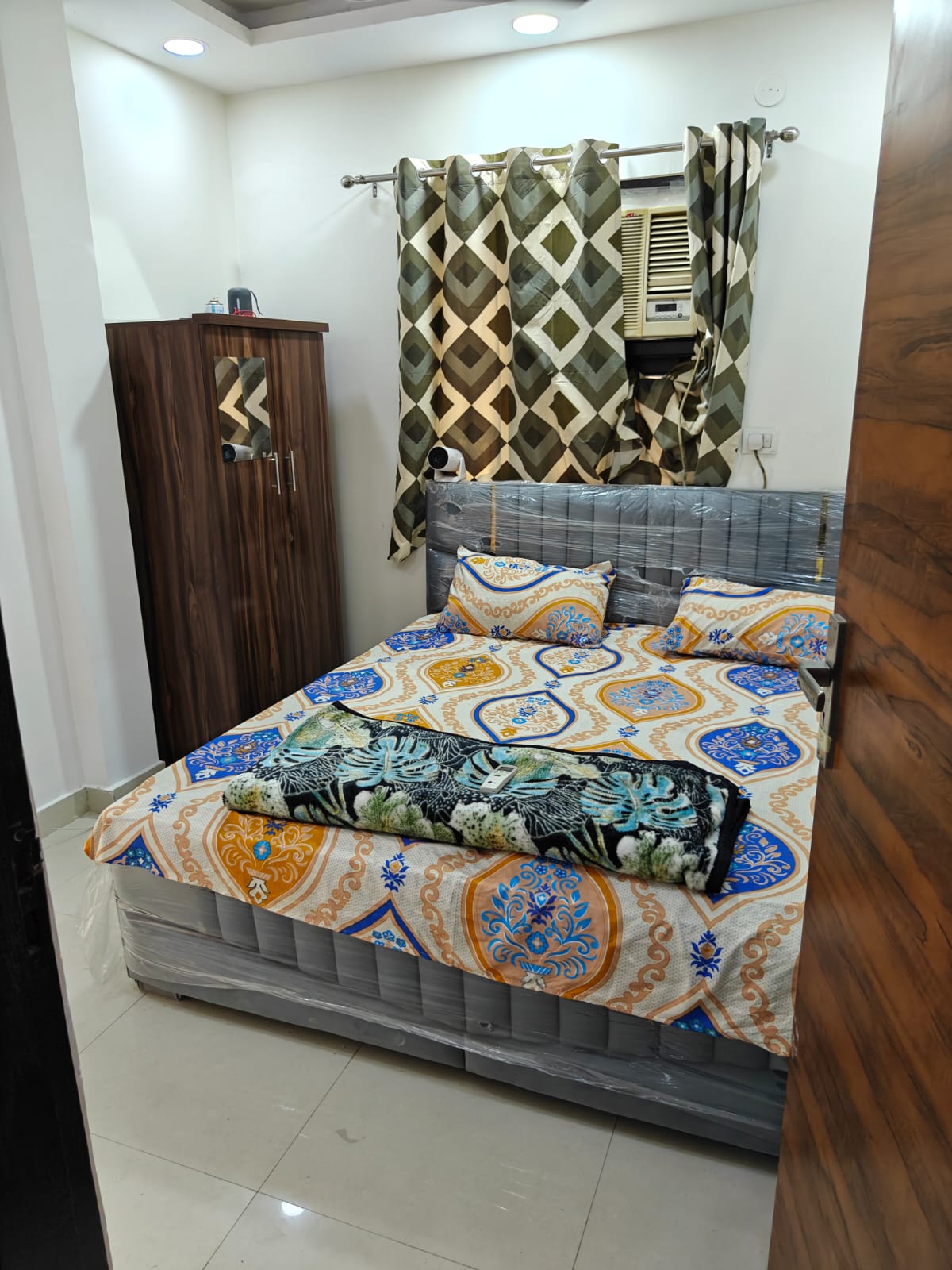 Building Exterior - 3 BHK Builder Floor for Sale in Rohini Sector 11, Delhi | 1100 Sq. Ft. | 1st Floor | East Fac