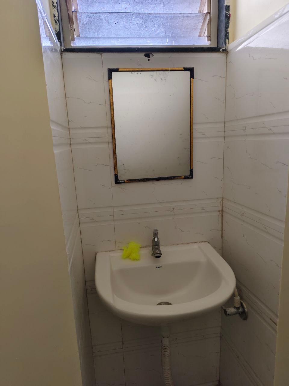 Building - 1 BHK Flat for Rent in Laxmi Nagar, Pune | Near Ambedkar School | Well-Ventilated Home @ 15K