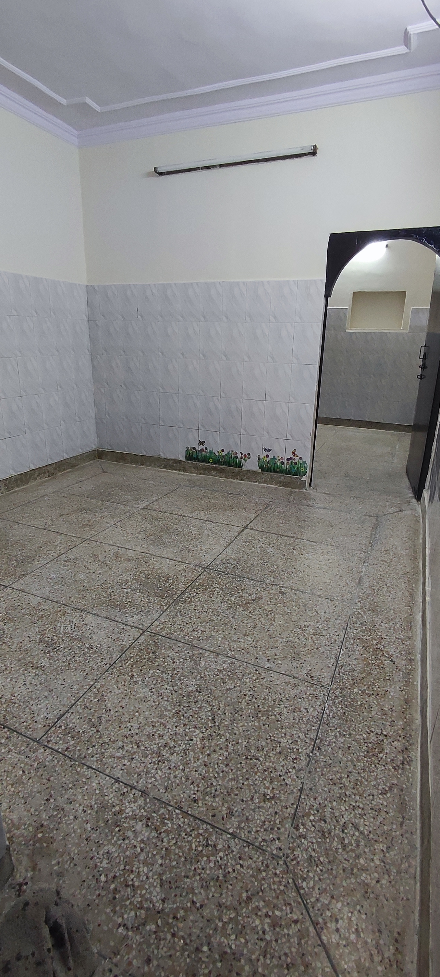 Building - 2 BHK House For Rent in Keshav Puram with Ample Parking Space