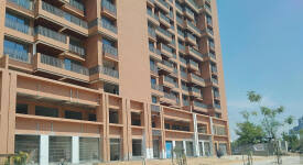 Building Exterior - Enstin Evoq