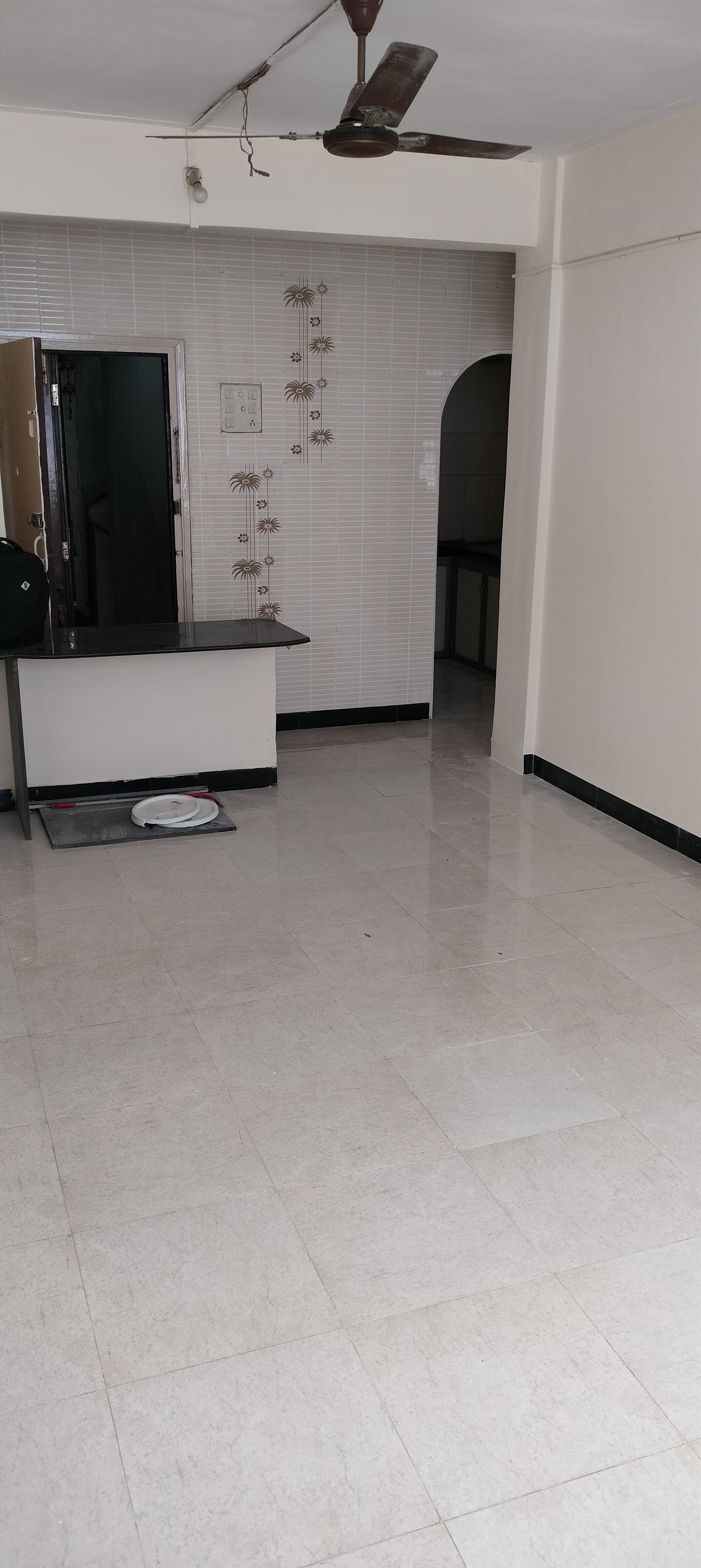 Building - 🏡 Spacious 2 BHK Apartment for Rent | Comfortable Living 🔑